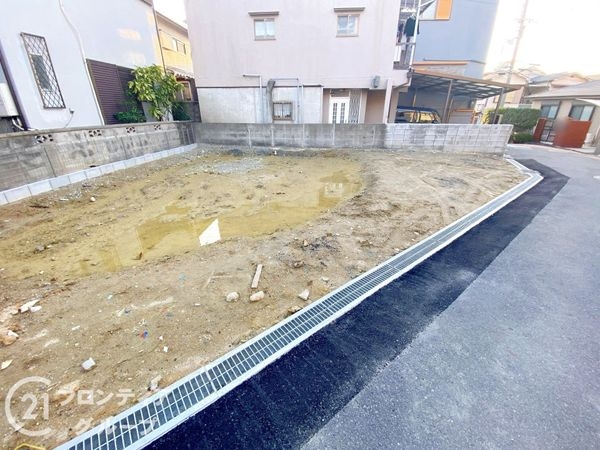 枚方市茄子作１丁目　新築一戸建て　1期　1号地