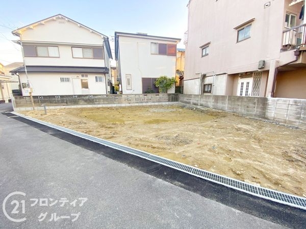 枚方市茄子作１丁目　新築一戸建て　1期　1号地