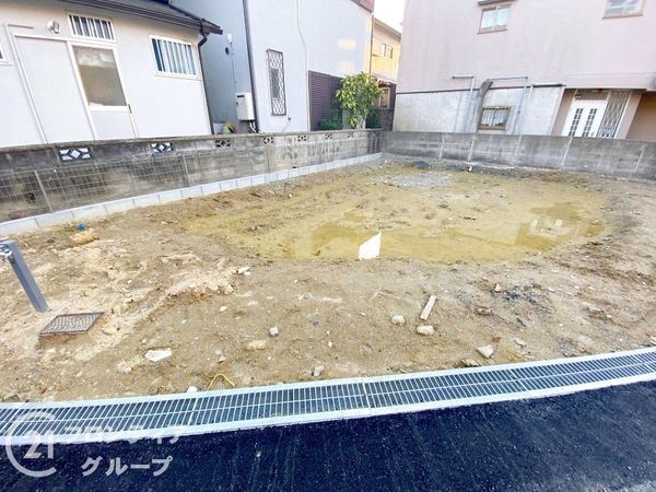 枚方市茄子作１丁目　新築一戸建て　1期　1号地