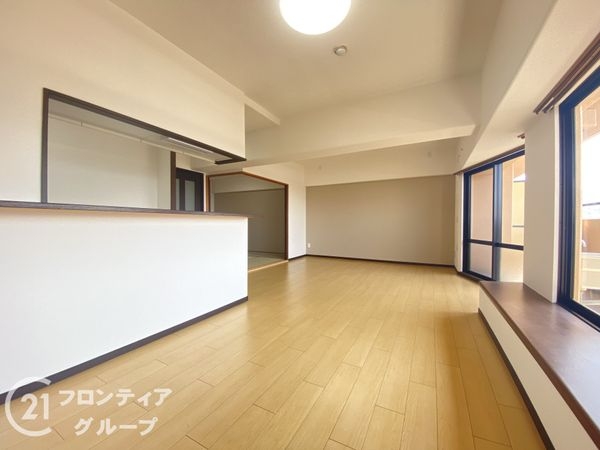 ふぁみーゆ寝屋川セントラルパークＢ棟　中古マンション