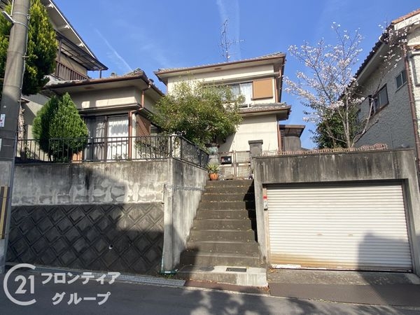 枚方市長尾家具町４丁目の中古一戸建て