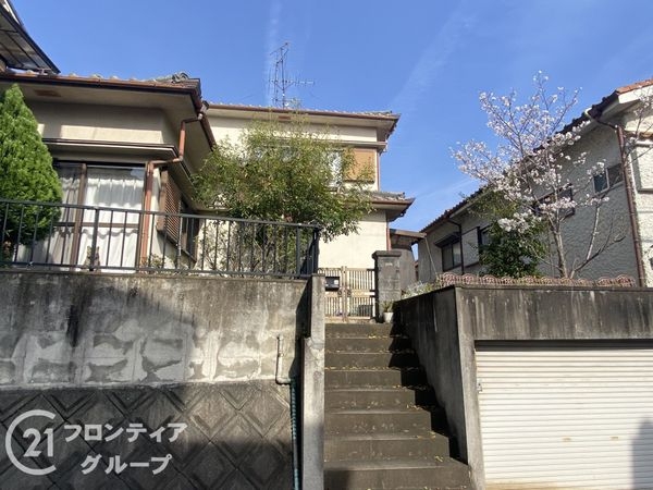 枚方市長尾家具町４丁目の中古一戸建て