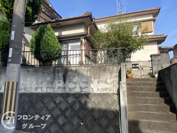 枚方市長尾家具町４丁目の中古一戸建て