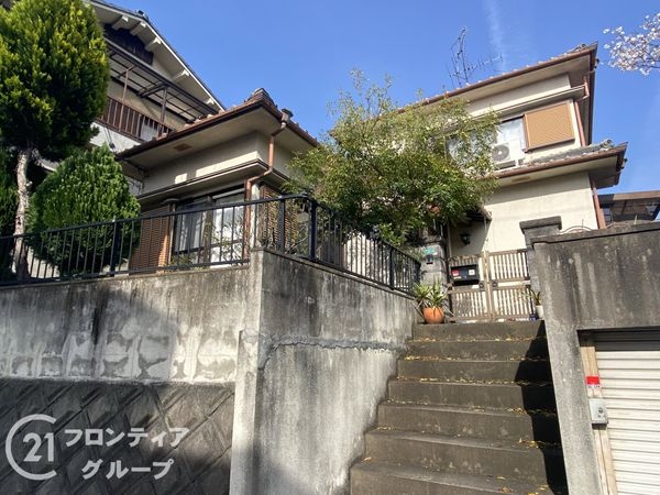 枚方市長尾家具町4丁目 中古一戸建て