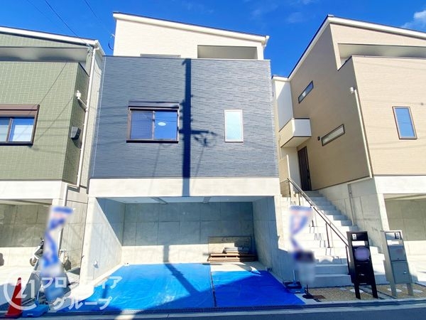 枚方市東中振１丁目　新築一戸建て　１９号地