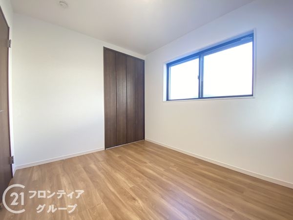 枚方市東中振１丁目の中古一戸建て