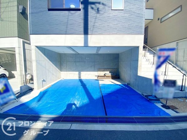 枚方市東中振１丁目の中古一戸建て