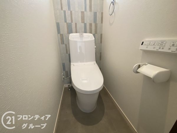 枚方市東中振１丁目の中古一戸建て