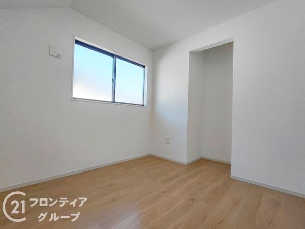 交野市松塚　新築一戸建て　２期　２号棟