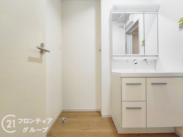 交野市松塚　新築一戸建て　２期　２号棟