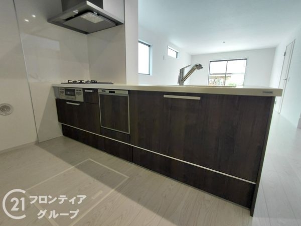 交野市松塚　新築一戸建て　２期　１号棟