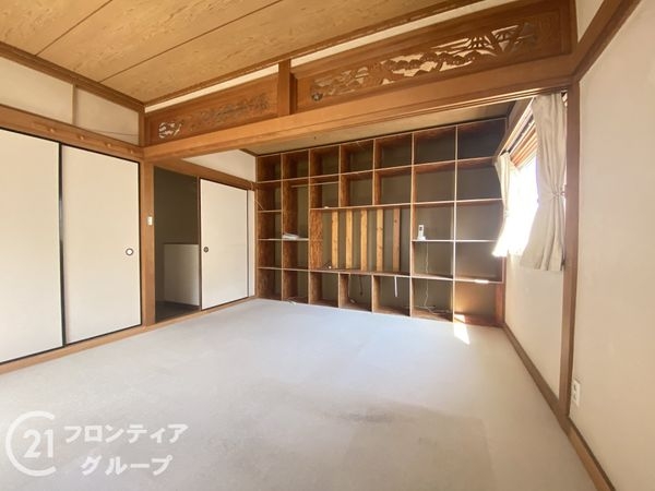 枚方市南中振２丁目の中古一戸建て