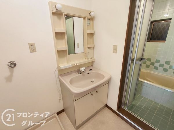 寝屋川市点野２丁目の中古一戸建て