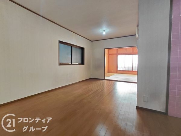 寝屋川市点野２丁目の中古一戸建て