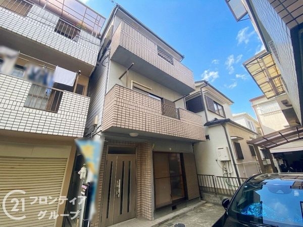 寝屋川市高柳６丁目　中古一戸建て