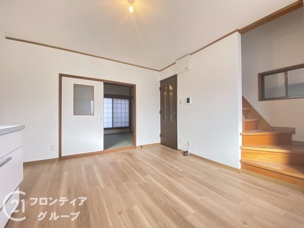 寝屋川市高柳６丁目の中古一戸建て