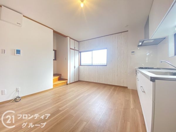 寝屋川市高柳６丁目の中古一戸建て