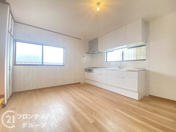 寝屋川市高柳６丁目の中古一戸建て