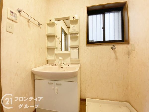 寝屋川市菅相塚町の中古一戸建て