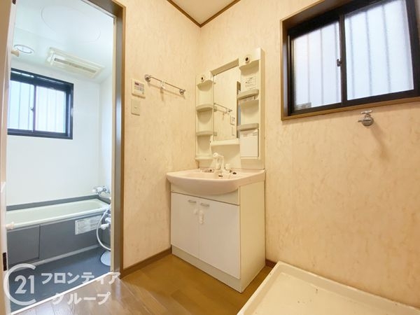 寝屋川市菅相塚町の中古一戸建て