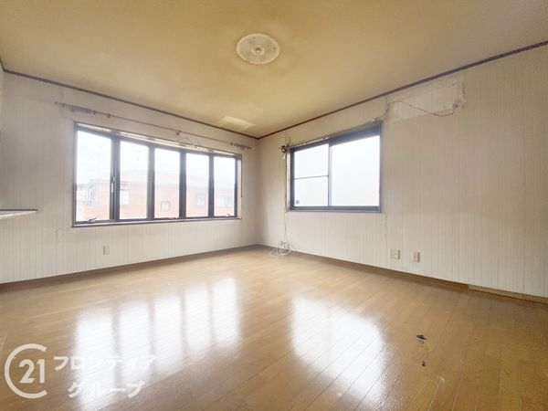 寝屋川市菅相塚町の中古一戸建て
