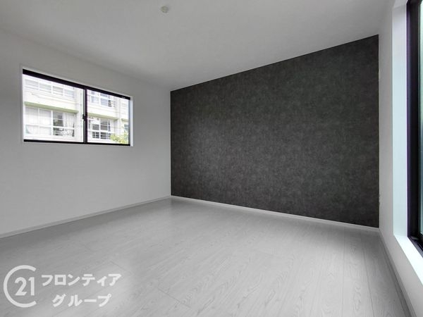 枚方市香里ケ丘１１丁目　新築一戸建て　４期　全１区画