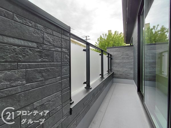 枚方市香里ケ丘１１丁目　新築一戸建て　４期　全１区画