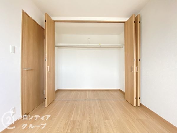 枚方市春日元町１丁目　新築一戸建て