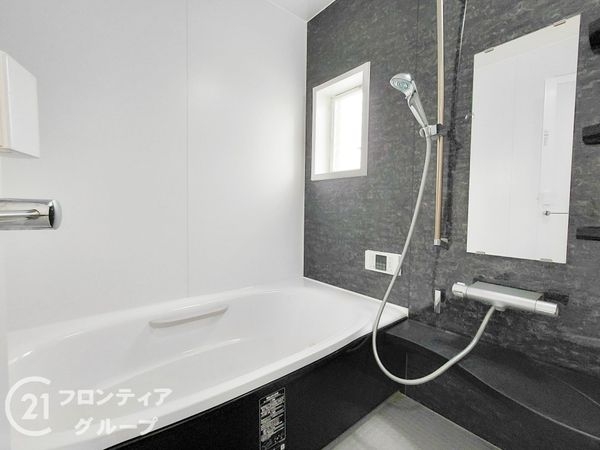 枚方市津田東町１丁目　中古一戸建て