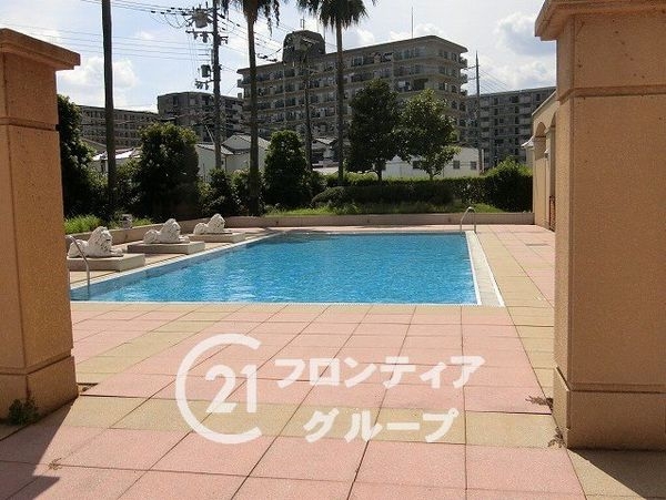 ルネヒューマンズガーデン枚方　中古マンション