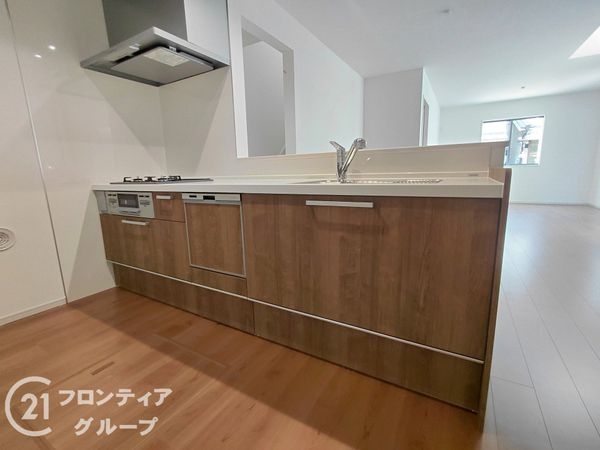 枚方市菊丘町　新築一戸建て　２期　全１区画