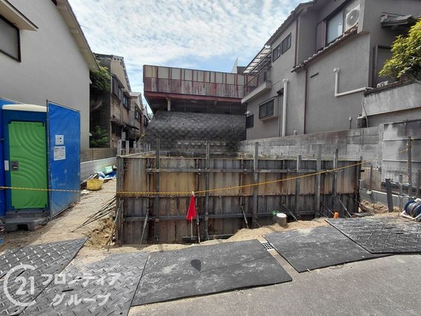 枚方市菊丘町　新築一戸建て　２期　全１区画