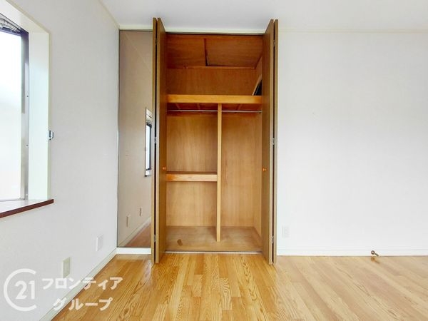 枚方市三栗１丁目の中古一戸建て