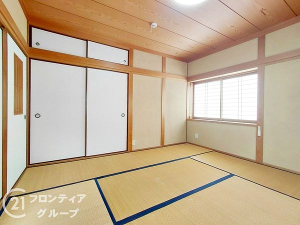 枚方市三栗１丁目の中古一戸建て