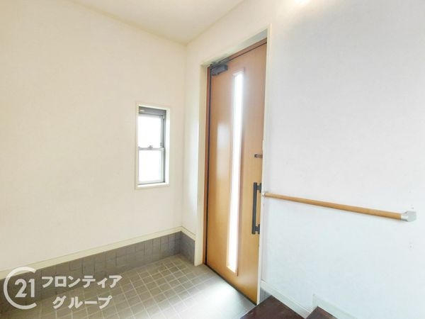 枚方市三栗１丁目の中古一戸建て