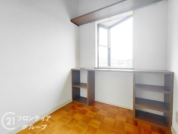 枚方市三栗１丁目の中古一戸建て