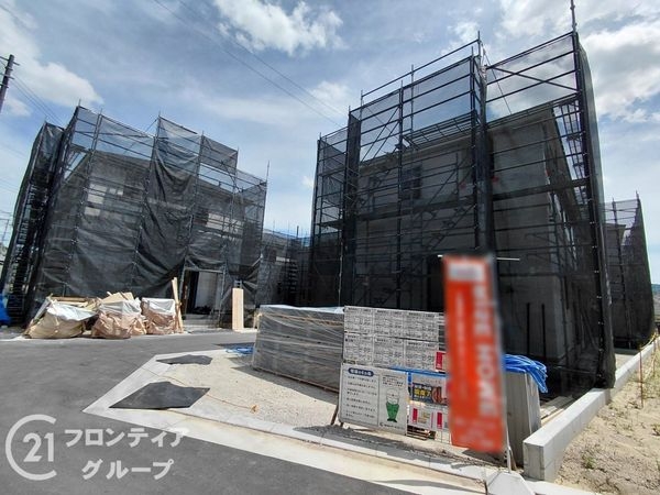 枚方市釈尊寺町　新築一戸建て　第４　５号棟
