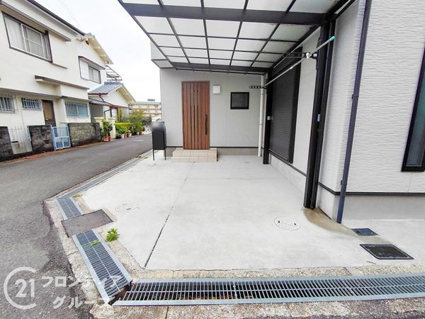 寝屋川市高倉１丁目　中古一戸建て