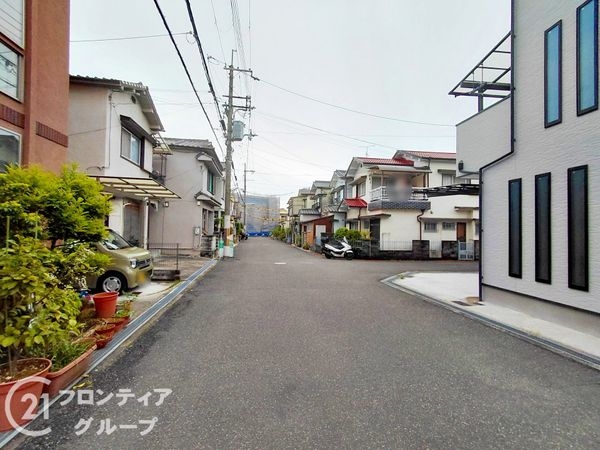 寝屋川市高倉１丁目　中古一戸建て