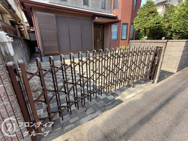 寝屋川市豊野町の中古一戸建て