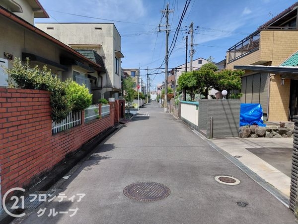 寝屋川市豊野町　中古一戸建て