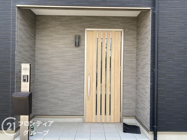 枚方市出口３丁目　中古一戸建て