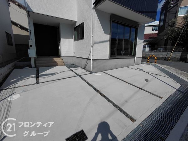 枚方市香里園桜木町　新築一戸建て　2期　2号棟
