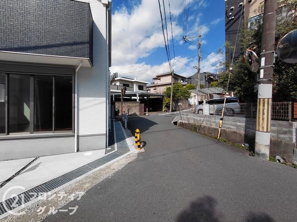 枚方市香里園桜木町　新築一戸建て　2期　2号棟