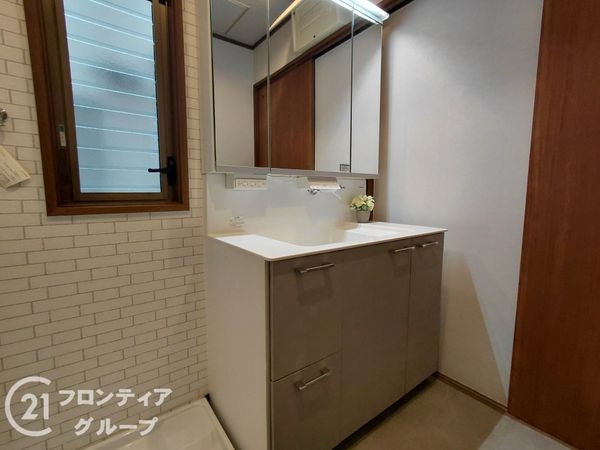 寝屋川市香里西之町の中古一戸建て