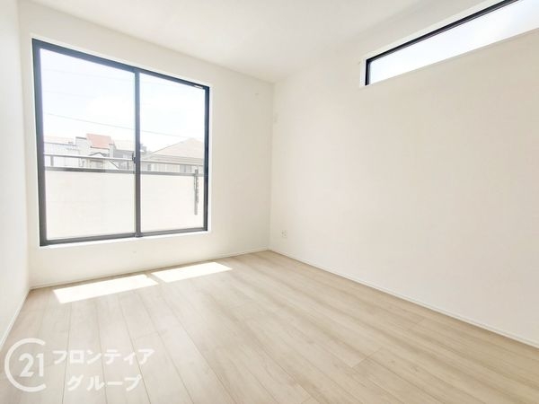 枚方市渚栄町　新築一戸建て　A号棟