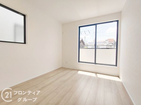 枚方市渚栄町　新築一戸建て　A号棟