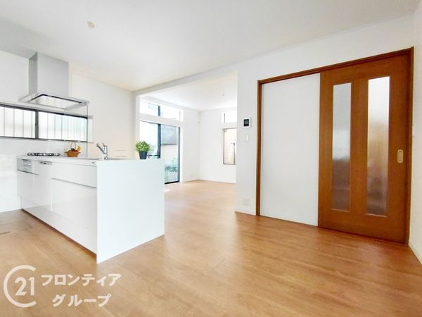 枚方市藤阪東町４丁目　中古一戸建て
