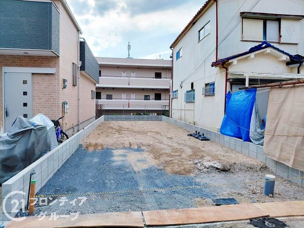 枚方市香里園東之町　新築一戸建て　全１区画