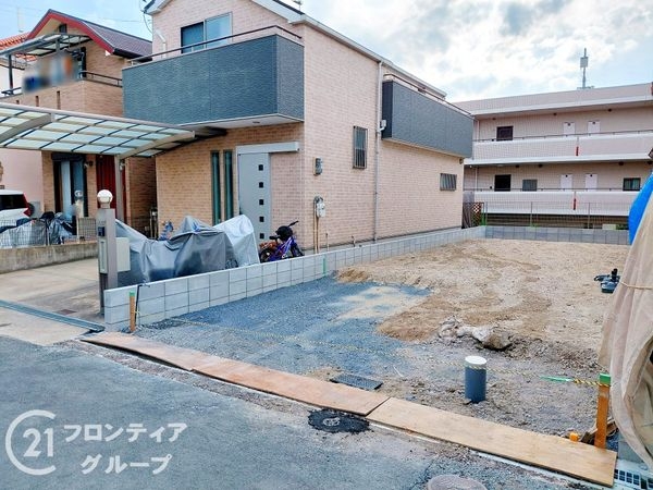 枚方市香里園東之町　新築一戸建て　全１区画